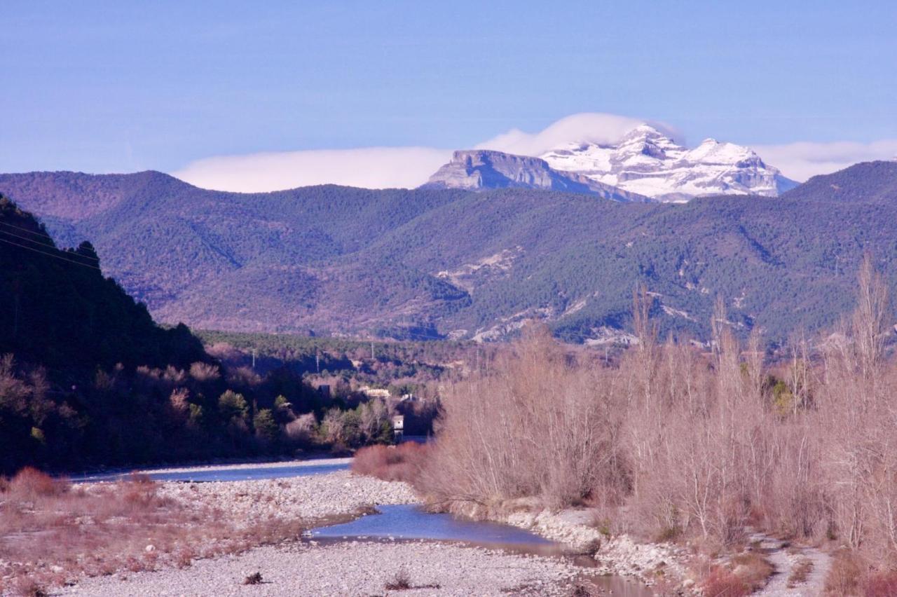 Apartamento Vista Al Ara Ainsa Luaran gambar